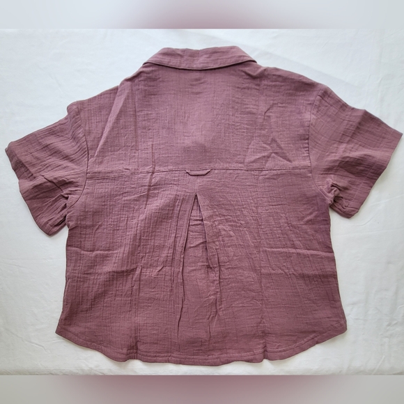 COLUMBIA Holly Hideaway Breezy Short Sleeve Top - Size M - Rose - (NWT) - Picture 8 of 15